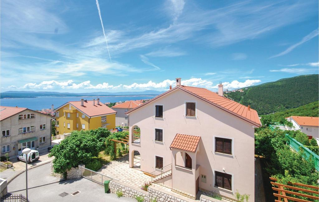 Stunning Apartment In Crikvenica With Wifi Экстерьер фото
