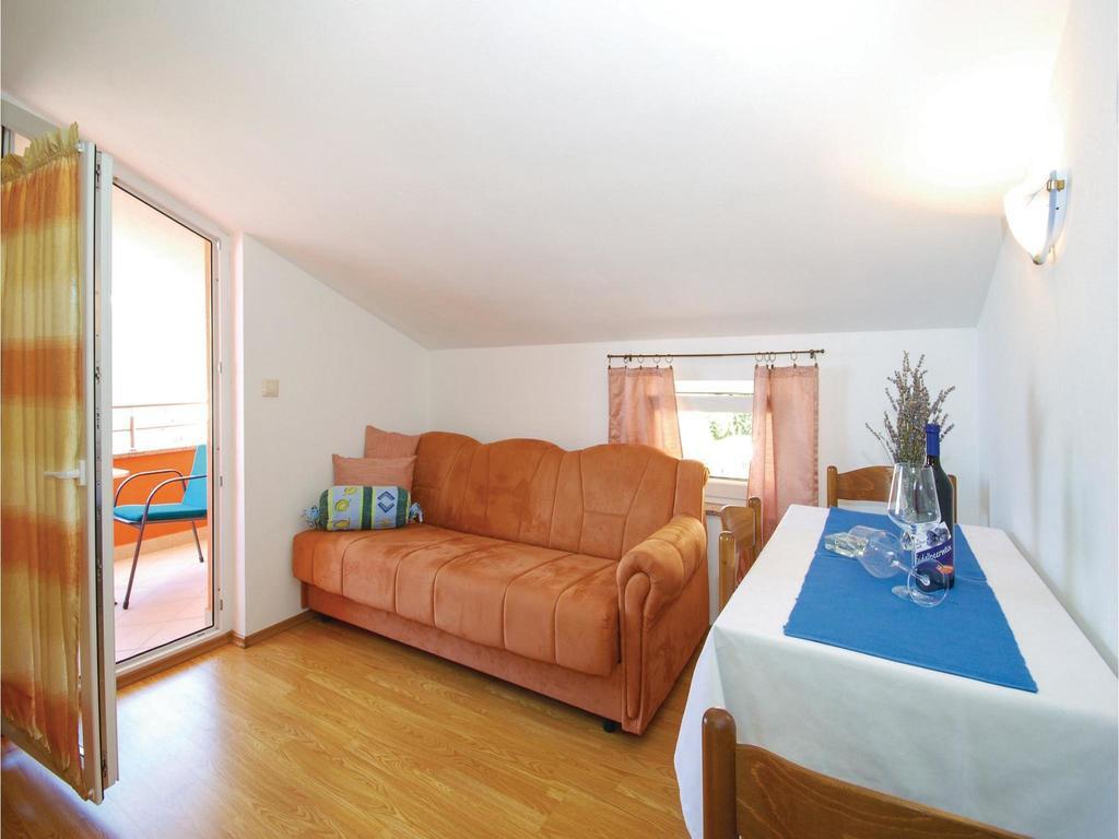Stunning Apartment In Crikvenica With Wifi Экстерьер фото