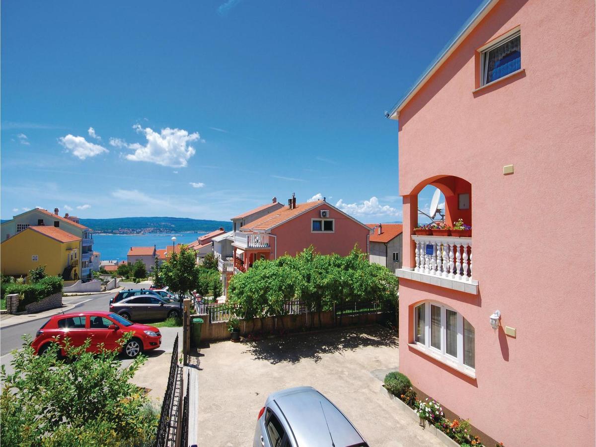 Stunning Apartment In Crikvenica With Wifi Экстерьер фото