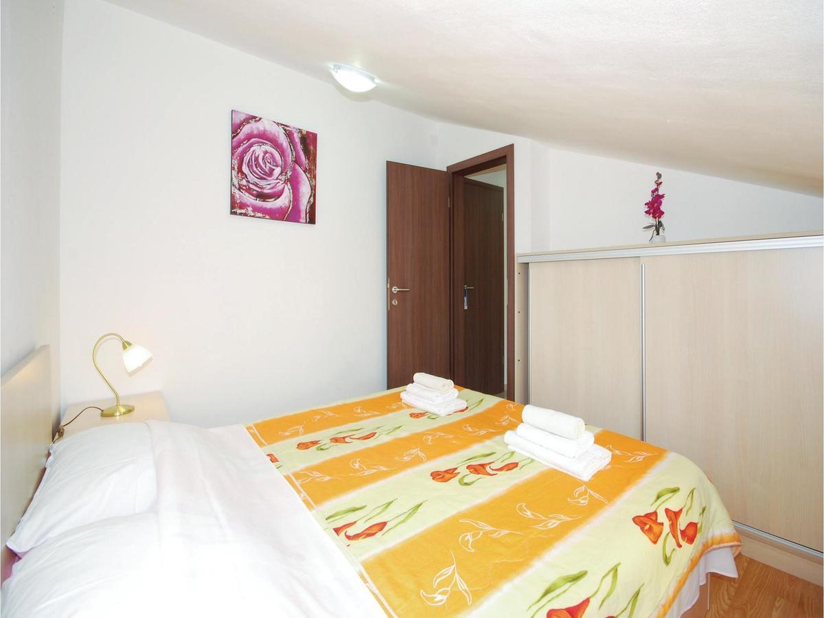 Stunning Apartment In Crikvenica With Wifi Экстерьер фото